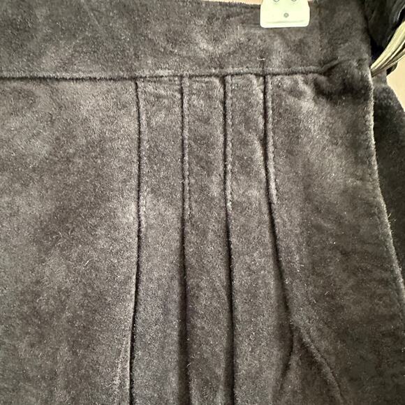 DANA BROOKE |  90s  Vintage 100% suede leather skirt knee length| Size 10 - Picture 3 of 7